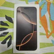 iPhone 16 Pro Max 512GB SIM física Nuevo en caja - Img 57426111
