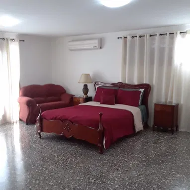 Renta de lujo en Siboney. - Img 114429140