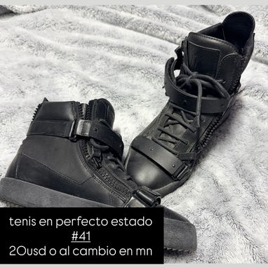 Botas y tenis de hombre - Img 123266744