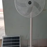 Ventilador recargable de pie con panel solar - Img 56122374