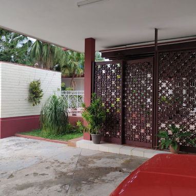 🚗 Casa en Siboney con Todas las Comodidades de 5 Habitaciones  Con Paneles Solares REF 1468 - Img 122525136