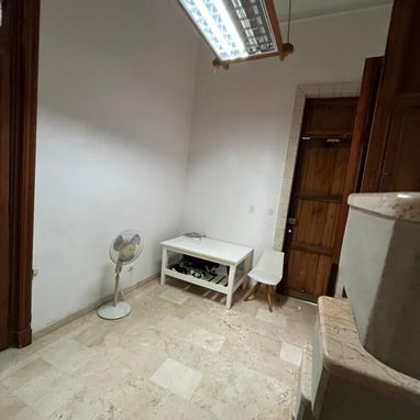 Se vende lujosa casa en el Vedado - Img 121495773
