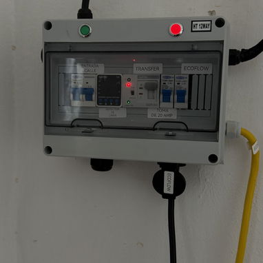Caja de protección y transferencia automatica - Img 127908858
