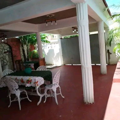 🏖️Casa confortable de renta en Guanabo con piscina para su disfrute! Reserva ahora y no te arrepentirás! - Img 103998253