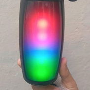 Bocina Bluetooth RGB - Img 55040905