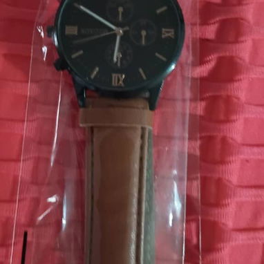 Reloj para mujer y para hombres - Img 122697347