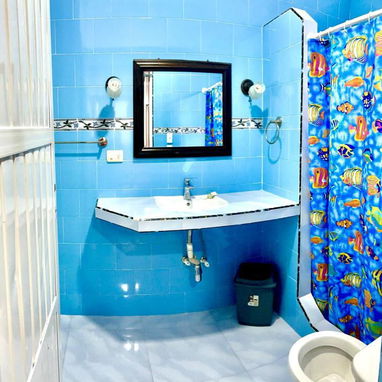 Rentamos casa con piscina. WhatsApp 5 8142662 - Img 120340639