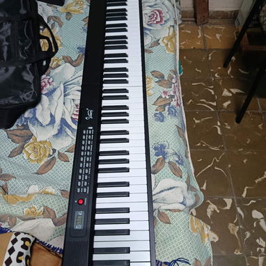 Piano en 200 USD o 170 si vienes a buscarlo, cotorro 54488749 - Img 120913044