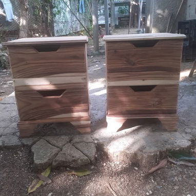 Mesitas de noche de madera - Img 123590102