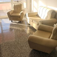 SE VENDE JUEGO DE SALA COMPLETO – COLOR BEIGE - Img 57204243