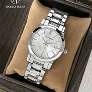 Nuevo en su caja reloj de mujer de acero inoxidable - Img 56591883