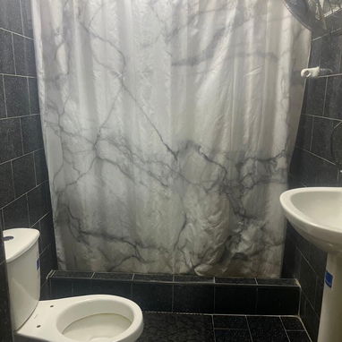 Se vende casa puerta de calle en La Habana Vieja en 60 mil - Img 125119387