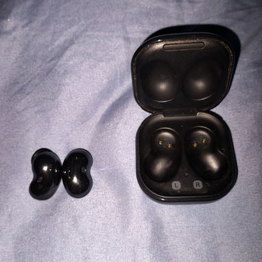 Samsung Galaxy Buds Live - 2/2