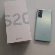 Samsung S20 con accesorios y garantía. NUEVO en su caja. Ofertón. - Img 55737267