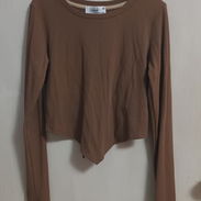 Blusa marrón - Img 57002494