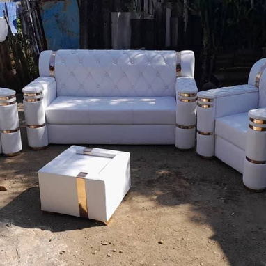 Ofertamos muebles y camas - Img 123595213