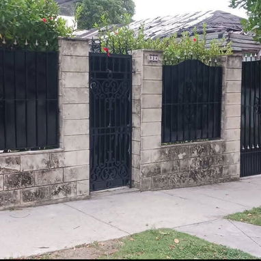Se realizan trabajos de rejas para la seguridad y protecciòn de su casa.Escribir al WhatsApp 50888413 - 10/10