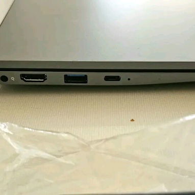 260usd Laptop Gateway 15.6" FHD IPS ! Básicamente nueva,,con caja 13th Generación,aun conserva el nylon en la pantalla. - 4/5