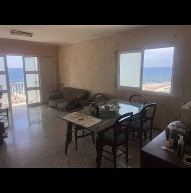 Vendo casa en el vedado con vista al mar - Img 98540736