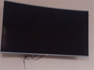 Tv led curvo 55 BlackPoint 4 k , smart tv, con Sistema  Android   53318171 - Img 66437828