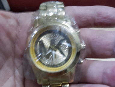 Reloj de pulsera de mujer - Img 64885982