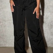 Pantalón de tela negro ancho - Img 52943192