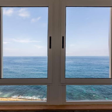 🛏️🎁❄️ Apartamento de Lujo con Vista al Mar en el Vedado REF 1227 - Img 71657497