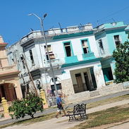 6500 (vacio) apto en el vedado hubicado en G entre 9na y calzada - Img 56218574