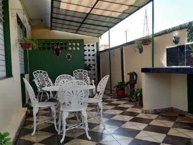 Renta casa en Varadero,4 habitaciones, refrigerador,terraza cámara de seguridad - Img 57526559