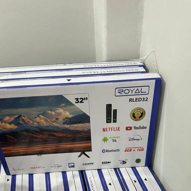 SMART TV 32 pulgadas Royal Resolución: HD 720p Sistema Operativo: Android 14 HD Precio $215 USD Transporte Incluido - 2/5