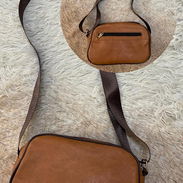 Carteras, sandalias, vestidos largos y más - Img 56128207