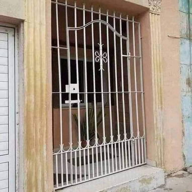 Herrero Carrillo (rejas de protección, puertas, ventanas, perola, sercas perimetrales y mucho más) - 2/7