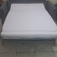 Vendo sofa-cama de color gris. Poco uso. - Img 45541106