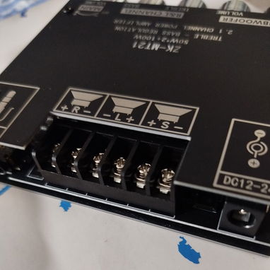 Mini amplificador Bluetooth ZK-MT21 de 2.1 canales. + Transformador adaptador de 12V, 4A - Img 117120775
