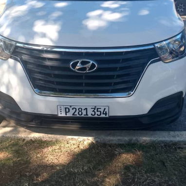 Hyundai H1 BLANCO – $220 USD/día - 2/3