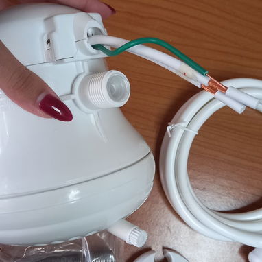 Ducha Eléctrica 4600W Aqua-Q 110V 60Hz, Aqua-Q Ducha 4600W Manguera Flexible de 1/2 VPT# - Img 127628385