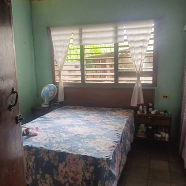 Venta de casa al lado de la forestal en mayari - 5/10