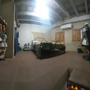 *REBAJADO A $7500usd. En venta apartamento (1er piso. 1er apto , otros 2 al fondo) de un edif en Centro Habana - 9/10