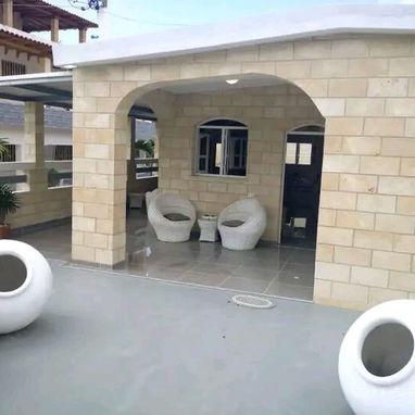 🏠 Casa de Lujo en Renta, Guanabo. Capacidad para 14 adultos y 3 niños. Habitaciones climatizadas y jacuzzi disponible - Img 115975279