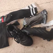 💥 COMBO FÚTBOL COMPLETO ESPINILLERAS, MEDIAS, PORTA Y ADIDAS COPA × TODO POR 40 USD 💥 - Img 56830988
