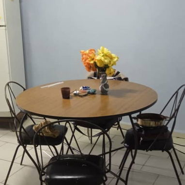 Apartamento en buen estado,en un tercer piso en Nueva Fortuna, Boyeros - 5/9