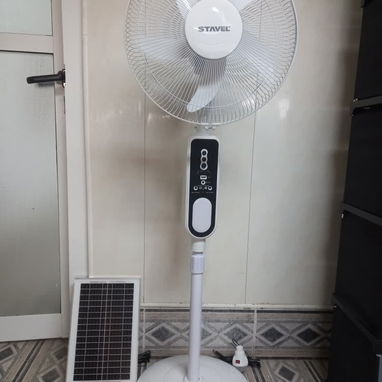 VENTILADOR SOLAR RECARGABLE 16" STAVEL, ENTREGA DE FACTURA, VARIEDAD DE VENTILADORES RECARGABLES - Img 123050365
