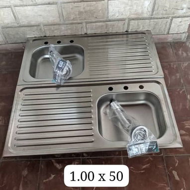 Brigada de construcción los Martínez - Img 125284072