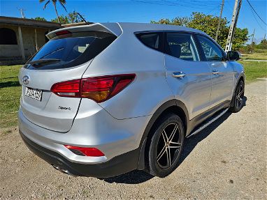 Hyundai Santa Fe 2017 venta o negocio - Img 66336915