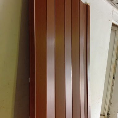 PUERTA PLEGABLE TIPO ACORDEÓN  💰 PRECIO: 40 USD  ⚙️ CARACTERÍSTICAS ✅ Fabricada en PVC resistente y ligero. - 2/7