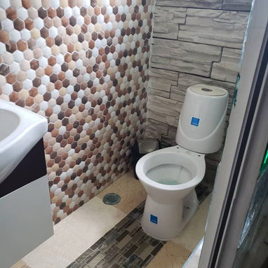 Vendo Bello apartamento de 3 cuartos y 3 baños en Vedado - Img 122889180