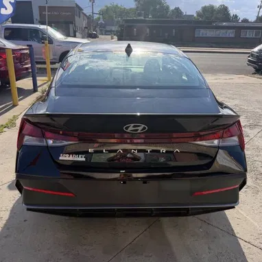 Para Cuba 🇨🇺. Date prisa y consigue este Hyundai Elantra SEL 2025. - 6/10
