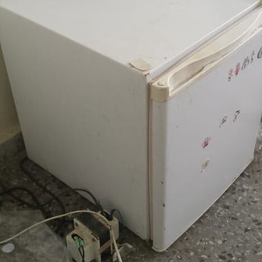 MINIBAR DE USO - 2/4