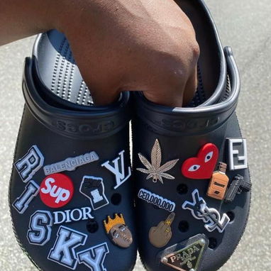 *Las Crocs 🐊en tendencia* - Img 124190069