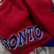 Se vende Gorra Original del Equipo Profesional de Baloncesto Canadiense TORONTO RAPTORS - Img 45498991
